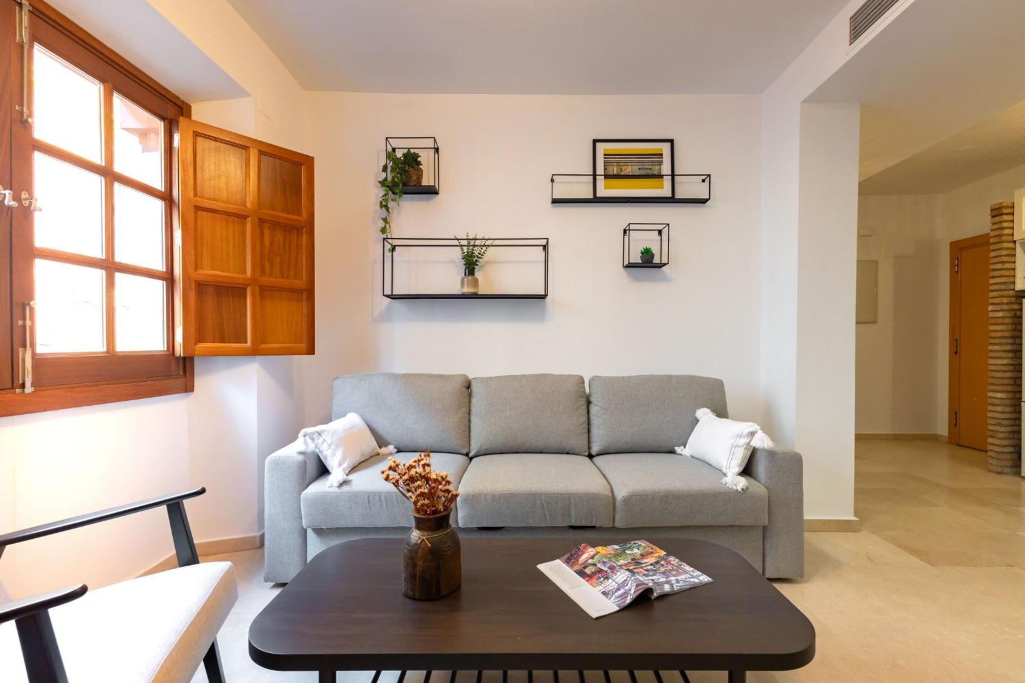 Charming 2 Bedroom Apartment At San Marcos Plaza By Ocityzen เซบีญา ภายนอก รูปภาพ
