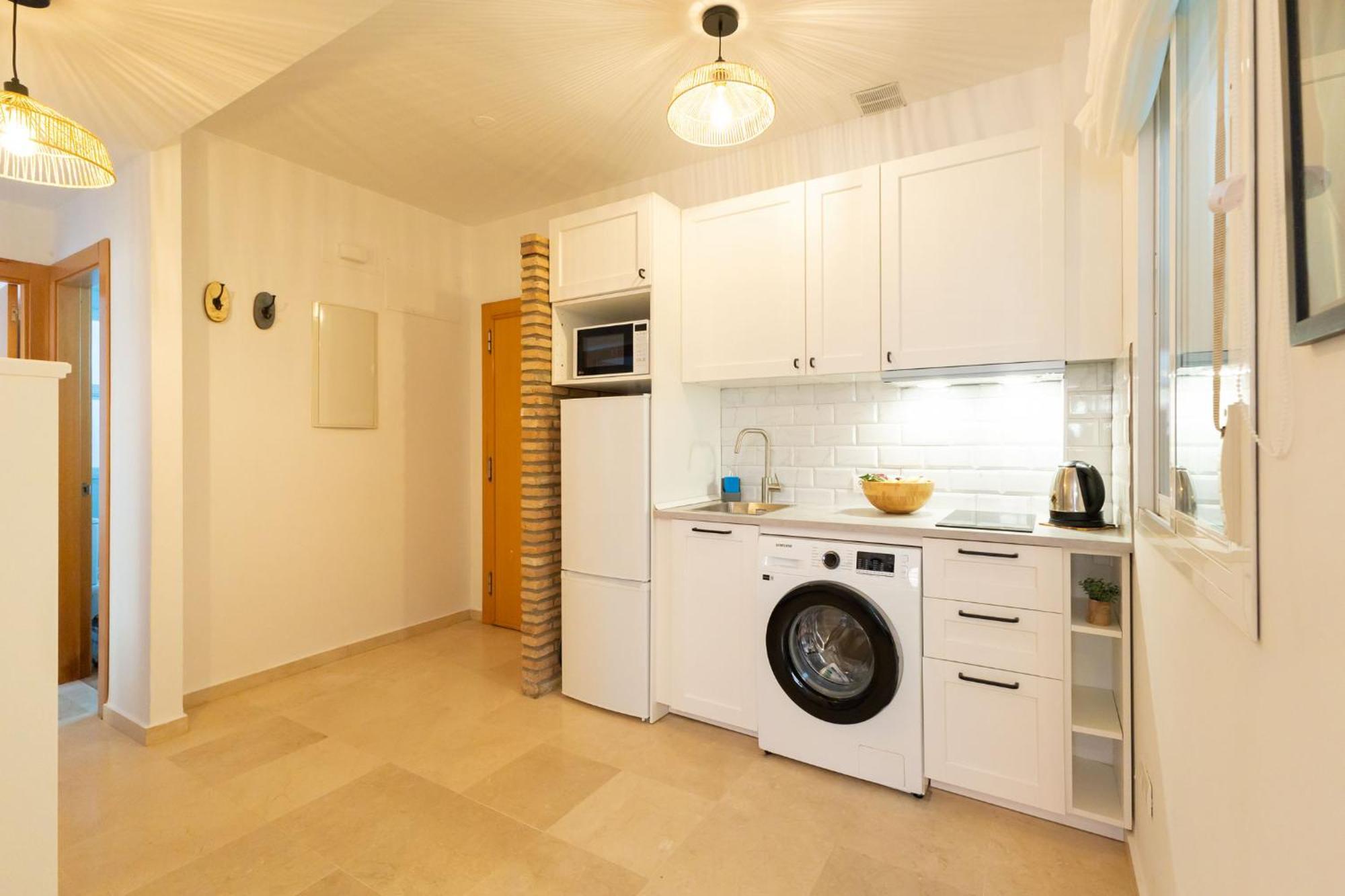 Charming 2 Bedroom Apartment At San Marcos Plaza By Ocityzen เซบีญา ภายนอก รูปภาพ